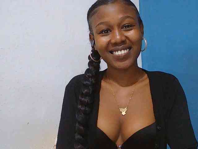 Zinah1 webcam