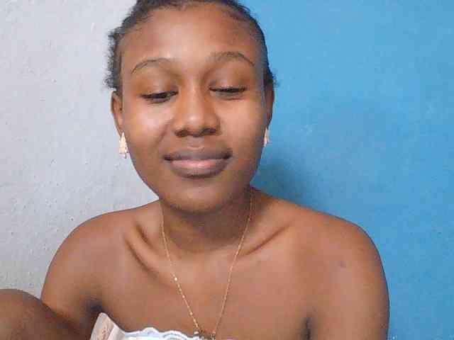 Zinah1 webcam
