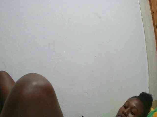 Zinah1 webcam
