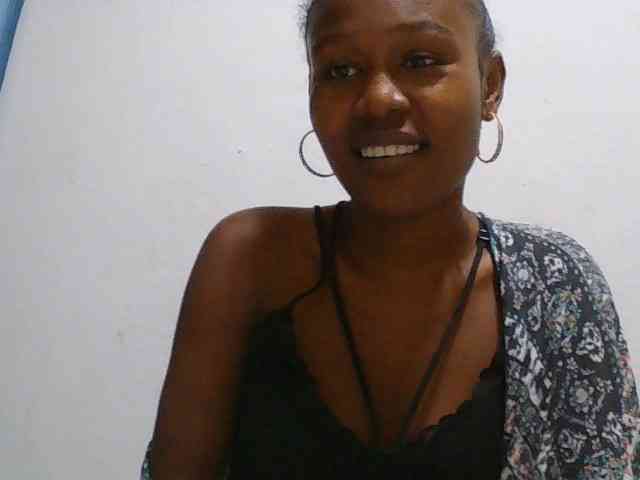 Zinah1 webcam