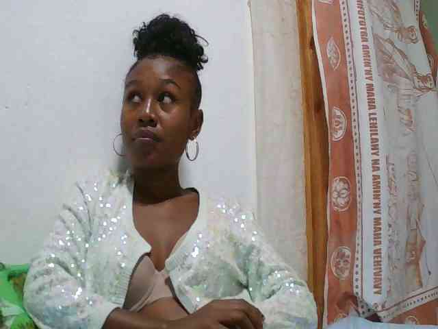 Zinah1 webcam