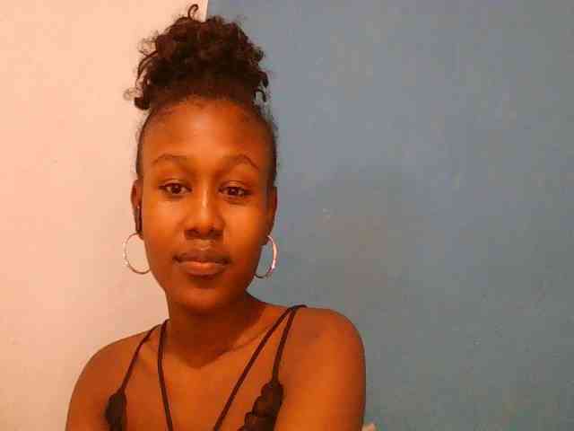 Zinah1 webcam
