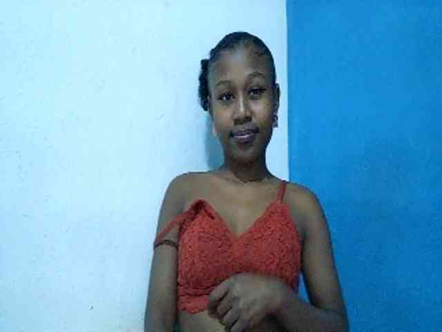 Zinah1 webcam