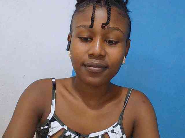 Zinah1 webcam