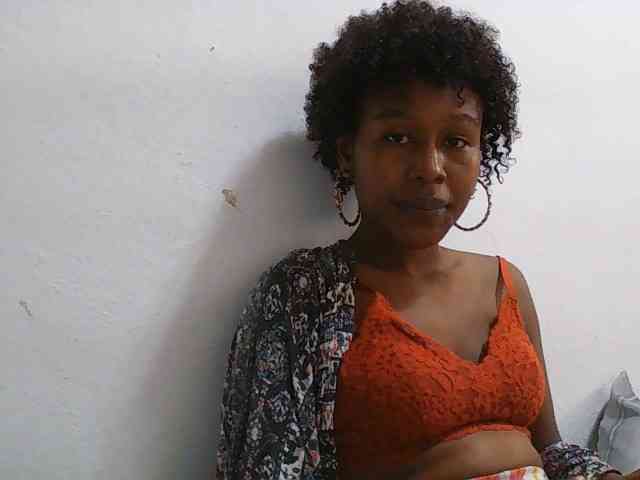 Zinah1 webcam