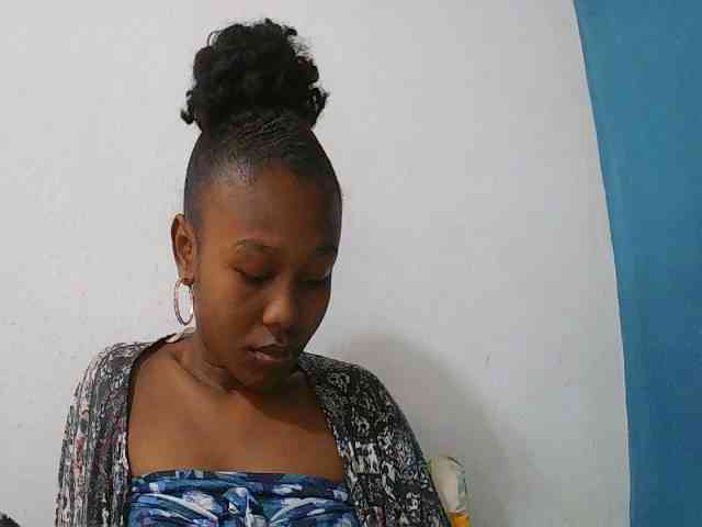 Zinah1 webcam