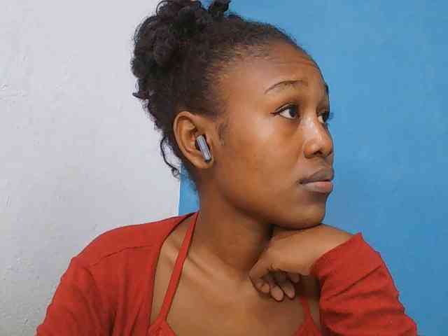 Zinah1 webcam