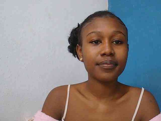 Zinah1 webcam