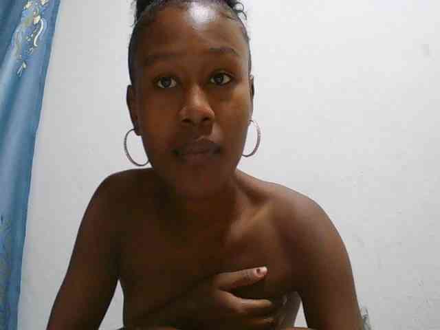 Zinah1 webcam