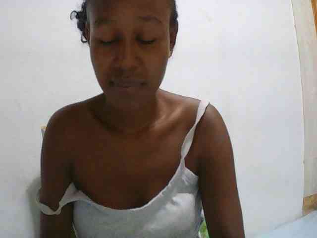Zinah1 webcam