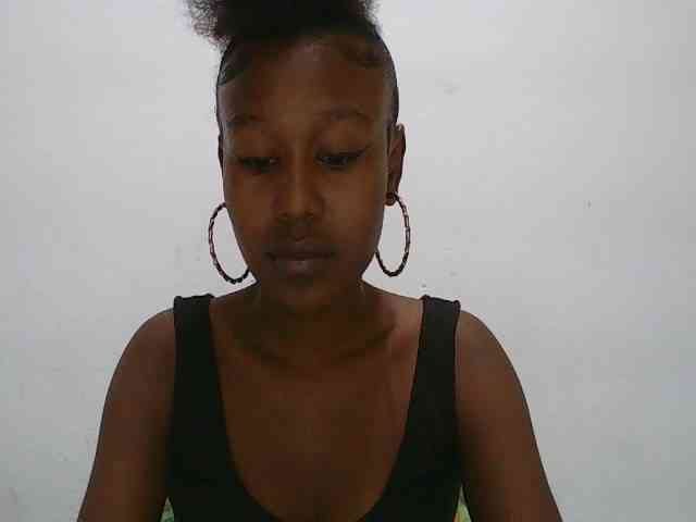 Zinah1 webcam