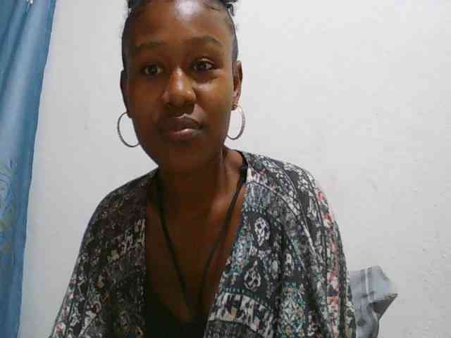 Zinah1 webcam