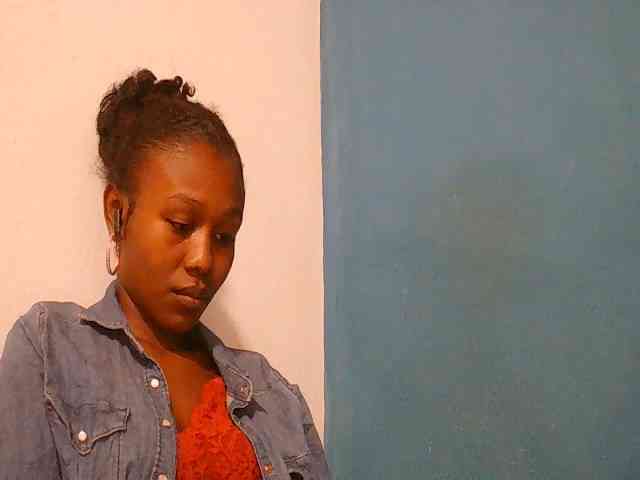 Zinah1 webcam