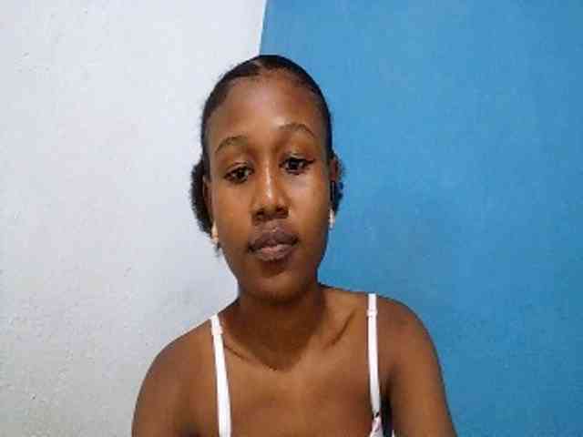 Zinah1 webcam