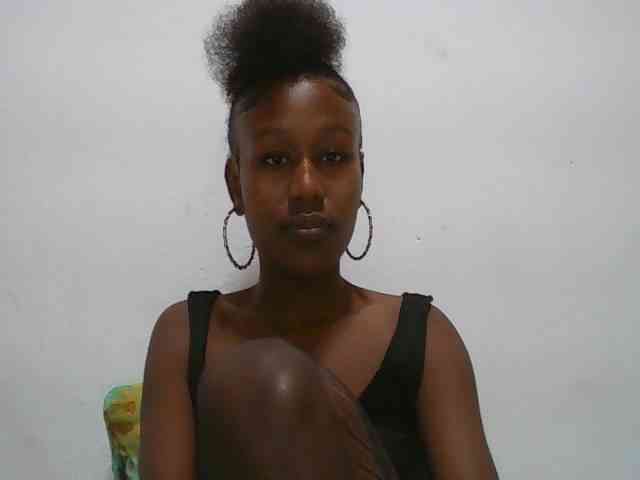 Zinah1 webcam