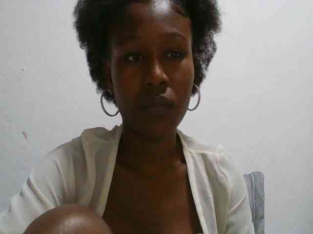Zinah1 webcam