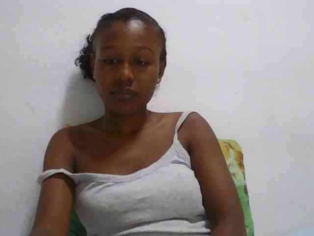 Zinah1 webcam
