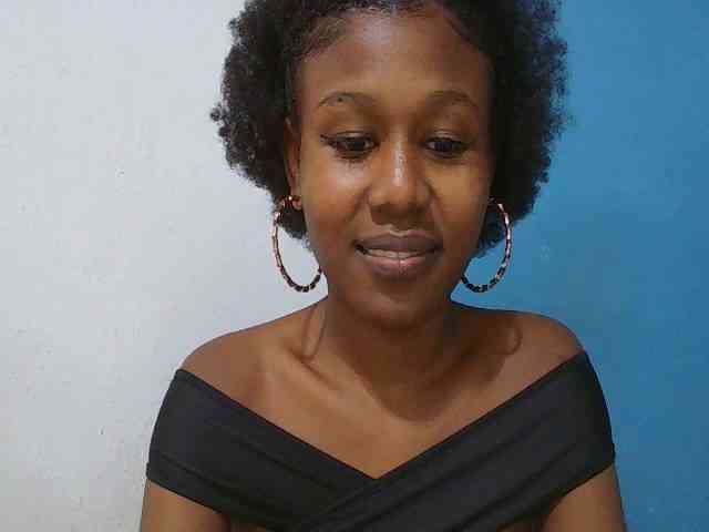 Zinah1 webcam