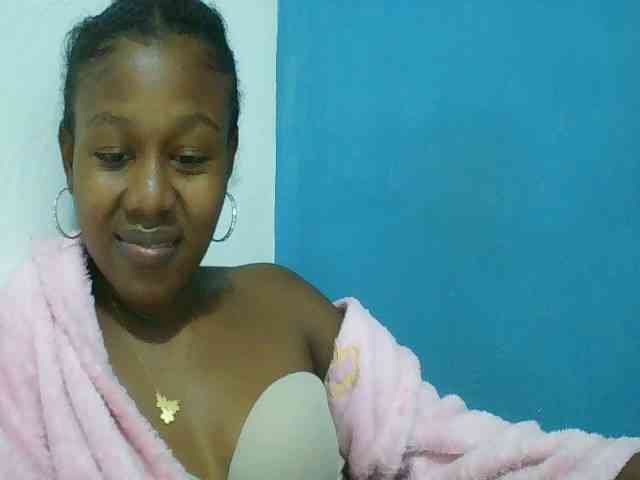 Zinah1 webcam