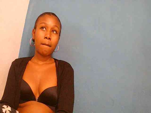 Zinah1 webcam