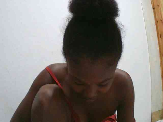 Zinah1 webcam
