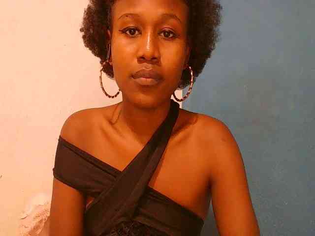 Zinah1 webcam