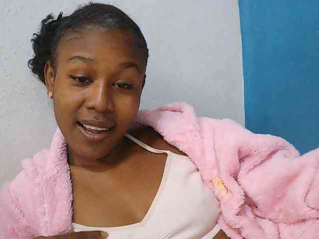 Zinah1 webcam