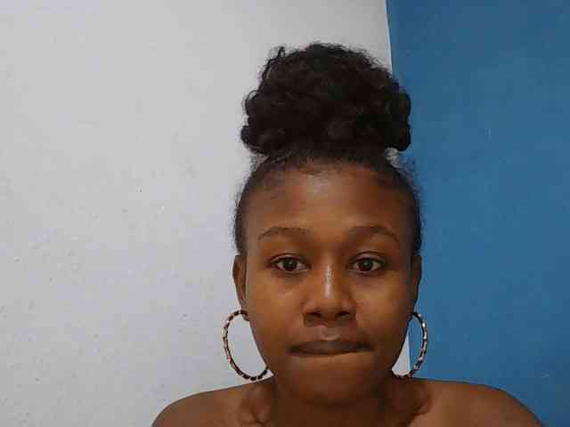 Zinah1 webcam
