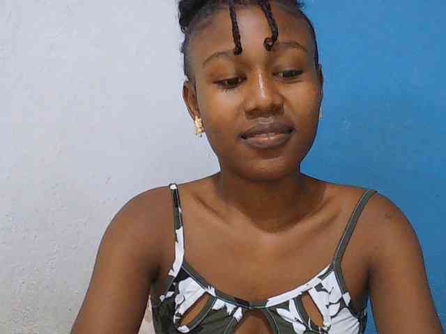 Zinah1 webcam