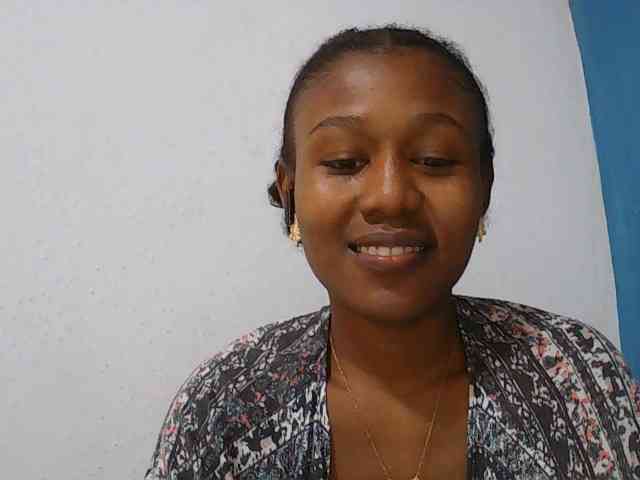 Zinah1 webcam