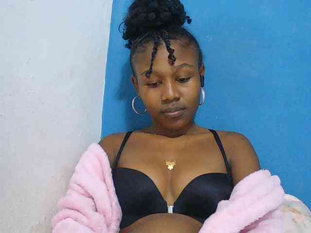 Zinah1 webcam