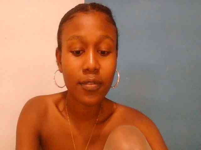 Zinah1 webcam