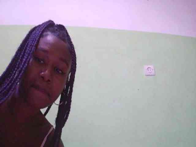 Zinah1 webcam