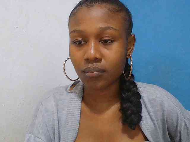 Zinah1 webcam