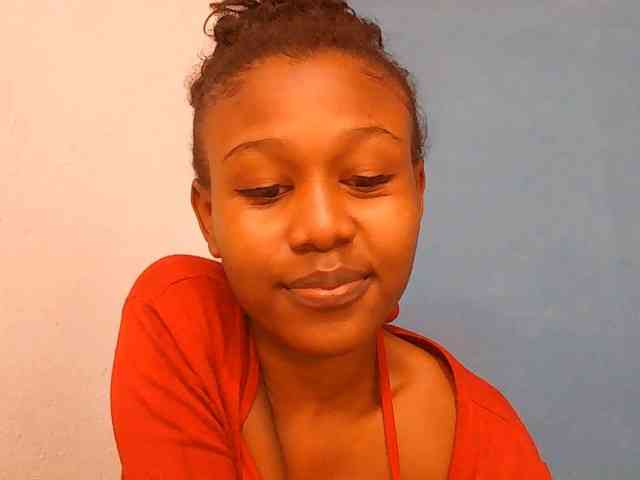 Zinah1 webcam