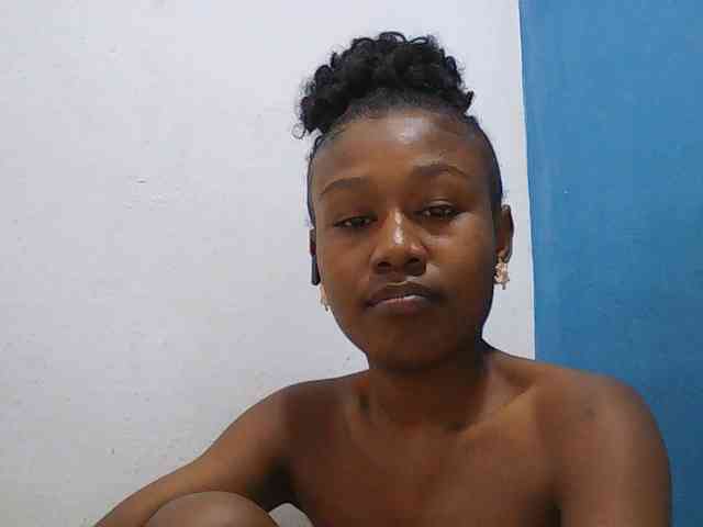 Zinah1 webcam