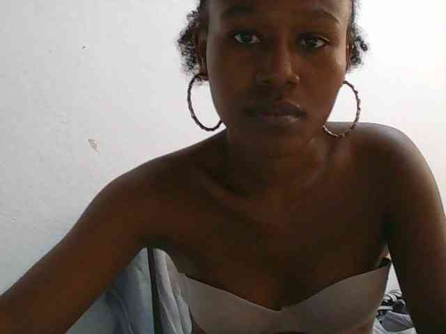 Zinah1 - Girl 