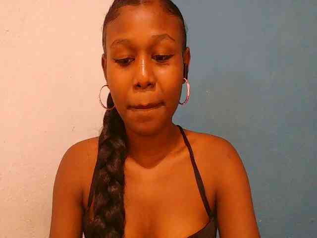 Zinah1 webcam