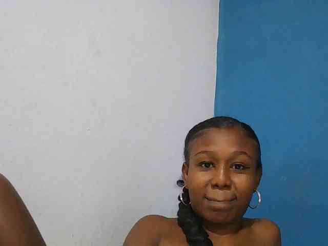 Zinah1 webcam