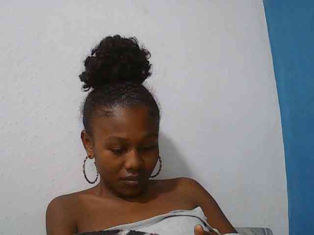 Zinah1 webcam