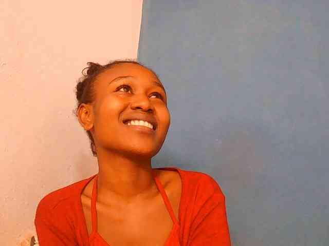 Zinah1 webcam