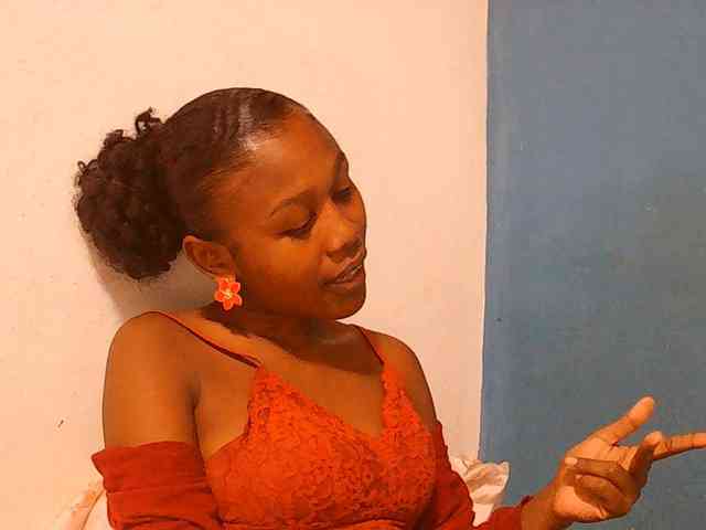 Zinah1 webcam