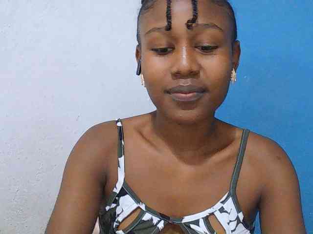 Zinah1 webcam