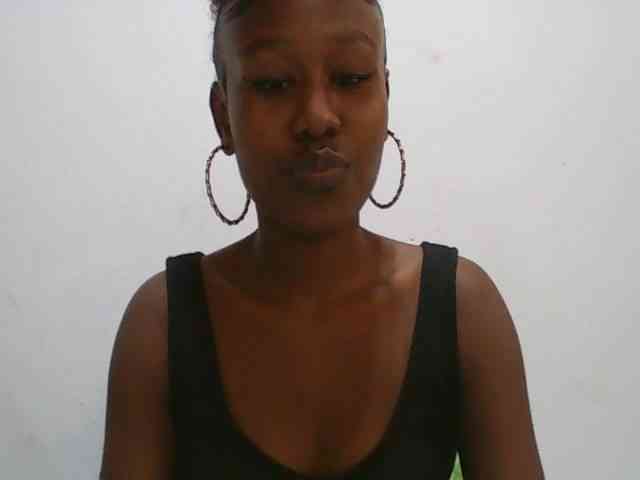 Zinah1 webcam