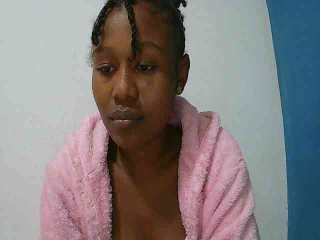 Zinah1 webcam
