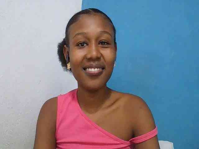 Zinah1 webcam