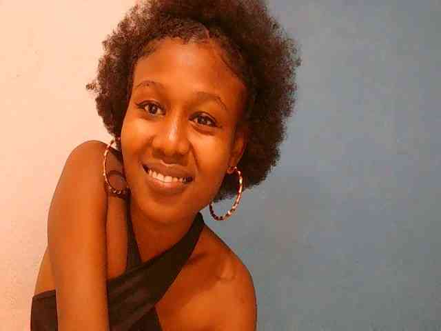 Zinah1 webcam