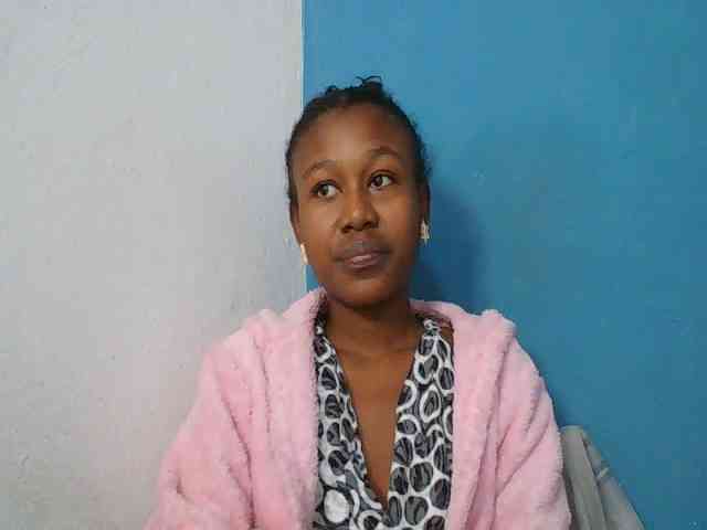 Zinah1 webcam