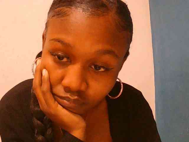 Zinah1 webcam
