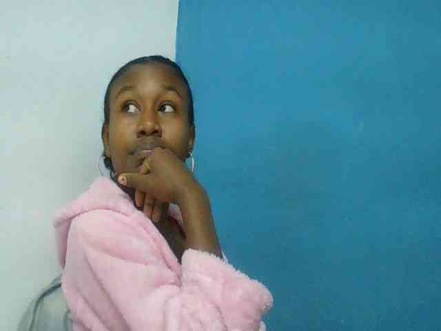 Zinah1 webcam